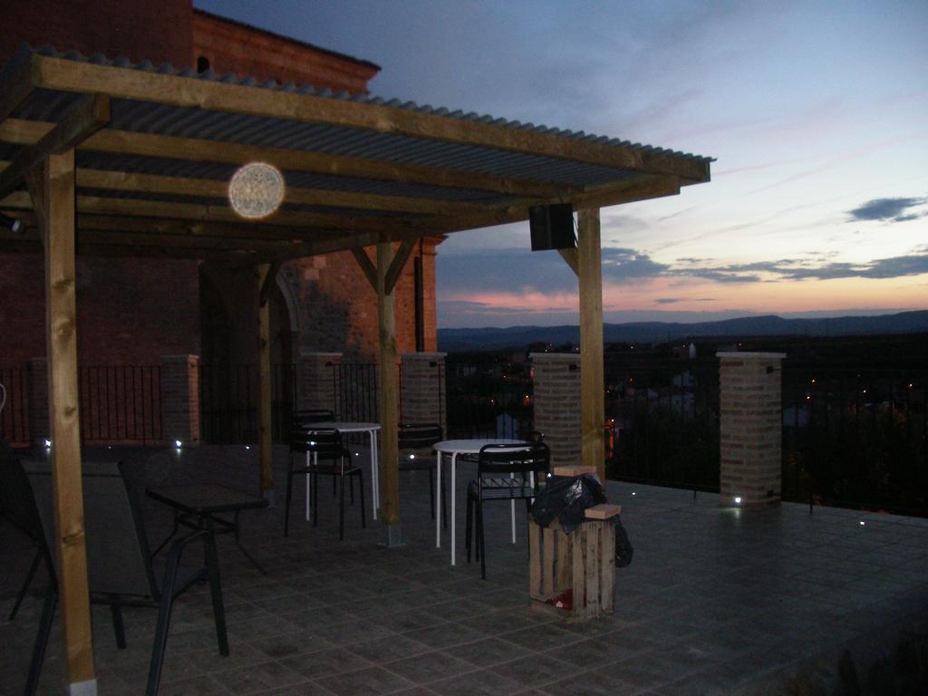 Hostel El Castillo Aninon Esterno foto